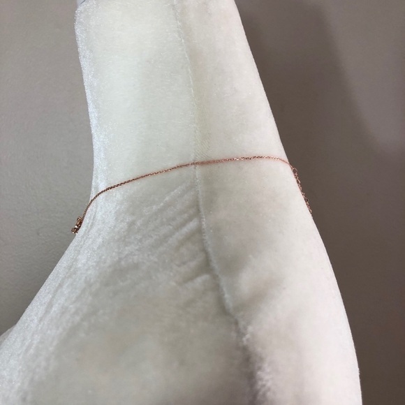 CATE & CHLOE Zara 18k Rose Gold Plated Crystal Pendant Chain Necklace - Picture 6 of 9